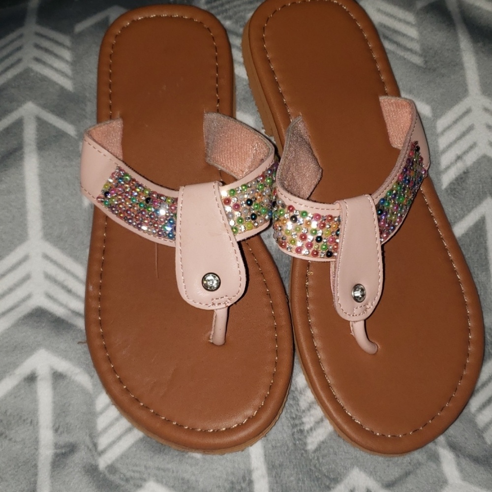 Girls flip flops
